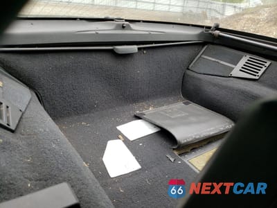 Zdjęcie 10 z 12 samochodu: 1992 CHEVROLET CORVETTE VIN:1G1YY23P8N5108563 - miniatura