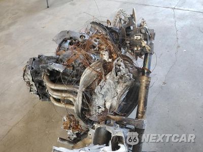 Piąte zdjęcie samochodu w środku: 2024 KAWASAKI ZX636 K VIN:JKBZXJK18RA003885 - miniatura