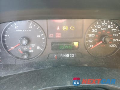 Zdjęcie 9 z 12 samochodu: 2006 FORD F550 SUPER DUTY VIN:1FDAX57P06EC45422 - miniatura