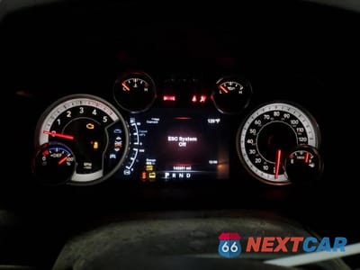 Zdjęcie 9 z 14 samochodu: 2014 RAM 2500 SLT VIN:3C6UR5DL0EG196153 - miniatura