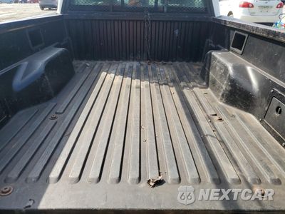 Zdjęcie 10 z 13 samochodu: 2008 TOYOTA TACOMA VIN:5TEPX42N78Z561706 - miniatura