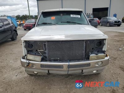 Piąte zdjęcie samochodu w środku: 1996 CHEVROLET SUBURBAN C1500 VIN:3GNEC16R2TG153351 - miniatura