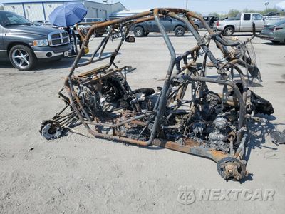 Trzecie zdjęcie samochodu z tyłu: 2014 POLARIS RZR 1000 XP EPS VIN:4XAST1EA9EF357003 - miniatura