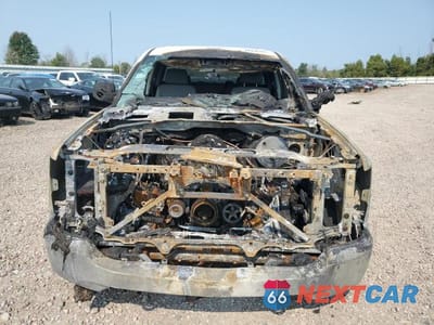 Piąte zdjęcie samochodu w środku: 2017 CHEVROLET SILVERADO K1500 CUSTOM VIN:1GCVKPEH9HZ145777 - miniatura