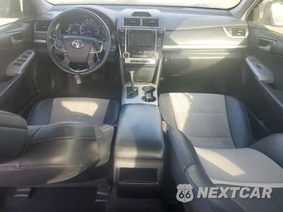 Zdjęcie 8 z 14 samochodu: 2014 TOYOTA CAMRY HYBRID VIN:4T1BD1FK8EU127411 - miniatura