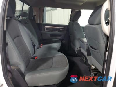 Zdjęcie 11 z 14 samochodu: 2014 RAM 2500 SLT VIN:3C6UR5DL0EG196153 - miniatura