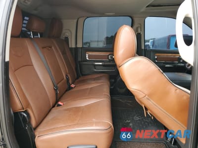 Zdjęcie 7 z 10 samochodu: 2014 RAM 3500 LONGH VIN:3C63RRNL5EG115987 - miniatura