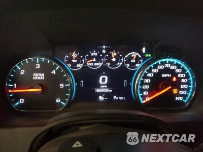 Zdjęcie 9 z 15 samochodu: 2017 GMC YUKON DENALI VIN:1GKS2CKJ3HR203549 - miniatura