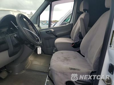 Zdjęcie 7 z 14 samochodu: 2016 MERCEDES-BENZ SPRINTER 2500 VIN:WD3PE8CD6GP198155 - miniatura