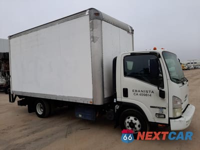 Czwarte zdjęcie samochodu z boku: 2014 ISUZU NPR HD VIN:JALC4W16XE7003914 - miniatura