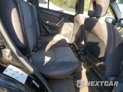 Zdjęcie 21 z 28 samochodu: 2004 TOYOTA RAV4 VIN:JTEHD20V640025033 - miniatura