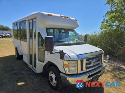 2013 FORD ECONOLINE E350 SUPER DUTY CUTAWAY VAN 1FDEE3FL0DDA42110 - główne zdjęcie licytacji z USA - miniatura