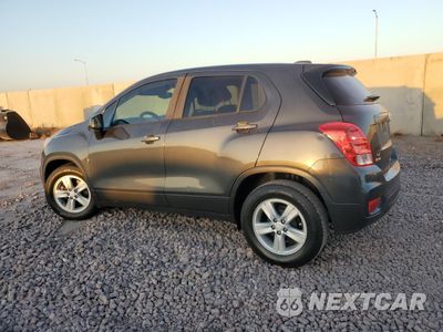 Drugie zdjęcie samochodu z przodu: 2020 CHEVROLET TRAX LS VIN:3GNCJKSB3LL151448 - miniatura