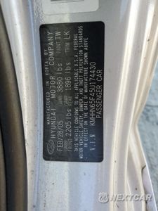 Zdjęcie 12 z 12 samochodu: 2005 HYUNDAI TIBURON GT VIN:KMHHN65F45U174430 - miniatura