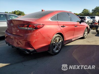 Trzecie zdjęcie samochodu z tyłu: 2019 HYUNDAI SONATA LIMITED VIN:5NPE34AF2KH815345 - miniatura
