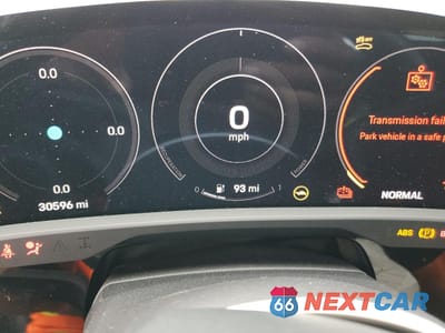 Zdjęcie 9 z 14 samochodu: 2021 PORSCHE TAYCAN VIN:WP0AA2Y12MSA14358 - miniatura