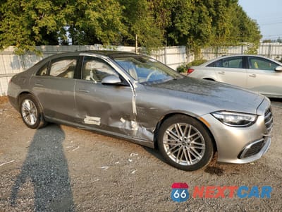 Czwarte zdjęcie samochodu z boku: 2023 MERCEDES-BENZ S 580 4MATIC VIN:W1K6G7GB6PA178950 - miniatura