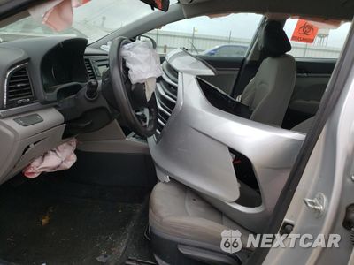 Zdjęcie 7 z 12 samochodu: 2017 HYUNDAI ELANTRA SE VIN:5NPD74LF7HH195694 - miniatura