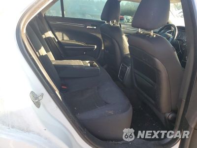 Zdjęcie 11 z 14 samochodu: 2018 CHRYSLER 300 TOURING VIN:2C3CCAAG0JH320037 - miniatura
