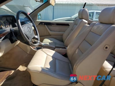 Zdjęcie 7 z 12 samochodu: 1995 MERCEDES-BENZ E 320 VIN:WDBEA66E4SC215163 - miniatura