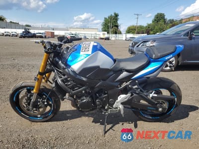 Trzecie zdjęcie samochodu z tyłu: 2015 SUZUKI GSX-S750 VIN:JS1GR7NA0F2100895 - miniatura
