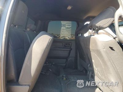 Zdjęcie 10 z 12 samochodu: 2022 RAM 2500 TRADESMAN VIN:3C6UR5CL5NG351796 - miniatura
