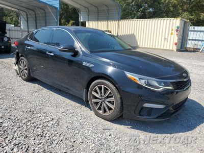 Czwarte zdjęcie samochodu z boku: 2019 KIA OPTIMA LX VIN:5XXGT4L3XKG335934 - miniatura