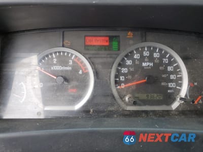 Zdjęcie 9 z 12 samochodu: 2014 ISUZU NPR HD VIN:JALC4W162E7004345 - miniatura