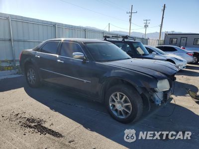 Czwarte zdjęcie samochodu z boku: 2010 CHRYSLER 300C VIN:2C3CK6CTXAH129090 - miniatura