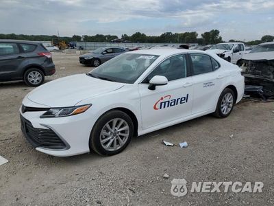 2023 TOYOTA CAMRY LE 4T1C11BK8PU105804 - główne zdjęcie licytacji z USA - miniatura