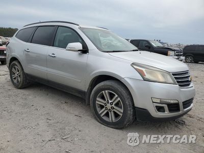Czwarte zdjęcie samochodu z boku: 2015 CHEVROLET TRAVERSE LT VIN:1GNKRHKD7FJ143101 - miniatura