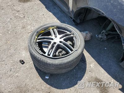 Zdjęcie 12 z 13 samochodu: 2009 JAGUAR XF SUPERCHARGED VIN:SAJWA07C991R23013 - miniatura