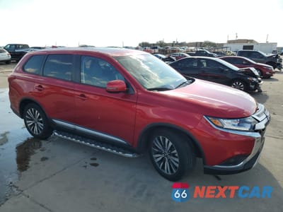 Czwarte zdjęcie samochodu z boku: 2020 MITSUBISHI OUTLANDER SE VIN:JA4AD3A32LZ011336 - miniatura