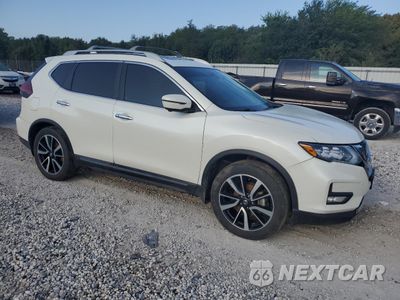 Czwarte zdjęcie samochodu z boku: 2020 NISSAN ROGUE S VIN:5N1AT2MT5LC751654 - miniatura