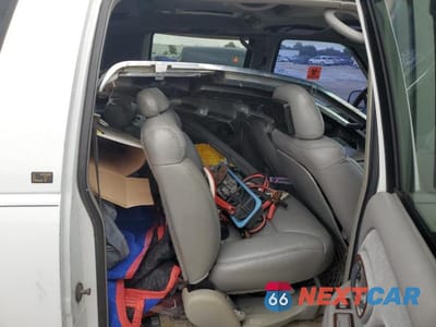 Zdjęcie 11 z 13 samochodu: 1996 CHEVROLET SUBURBAN C1500 VIN:3GNEC16R2TG153351 - miniatura