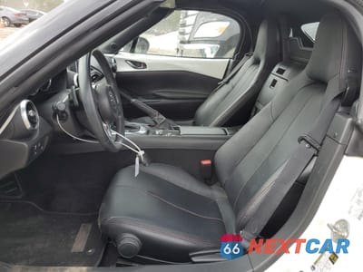 Zdjęcie 7 z 12 samochodu: 2016 MAZDA MX-5 MIATA GRAND TOURING VIN:JM1NDAD77G0101666 - miniatura