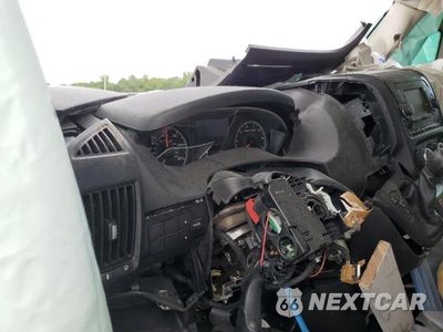 Zdjęcie 7 z 10 samochodu: 2019 RAM PROMASTER VIN:2C6TRVAG7KE530625 - miniatura