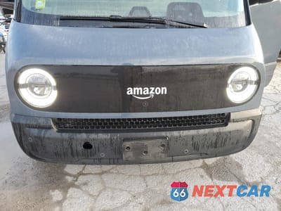 Zdjęcie 12 z 14 samochodu: 2022 RIVIAN EDV 700 VIN:7FCEHDB72NN000683 - miniatura