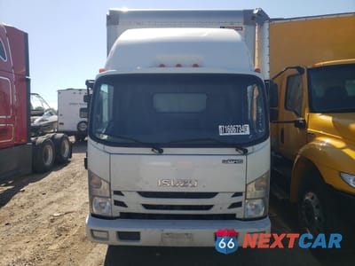 Piąte zdjęcie samochodu w środku: 2018 ISUZU NPR HD VIN:54DC4W1C1JS809814 - miniatura