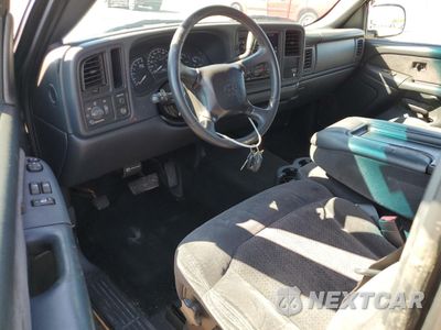 Zdjęcie 8 z 14 samochodu: 2002 CHEVROLET SILVERADO C1500 VIN:2GCEC19T121155468 - miniatura
