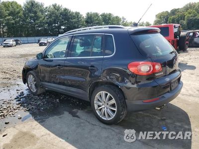 Drugie zdjęcie samochodu z przodu: 2011 VOLKSWAGEN TIGUAN S VIN:WVGBV7AX6BW534520 - miniatura