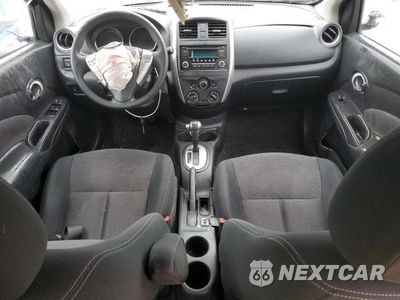 Zdjęcie 8 z 12 samochodu: 2016 NISSAN VERSA S VIN:3N1CN7AP1GL852926 - miniatura