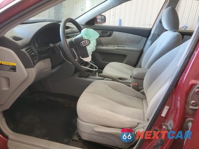 Zdjęcie 7 z 16 samochodu: 2007 KIA OPTIMA LX VIN:KNAGE123875150624 - miniatura