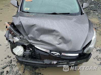 Zdjęcie 12 z 13 samochodu: 2013 HYUNDAI ELANTRA GLS VIN:5NPDH4AE3DH427936 - miniatura