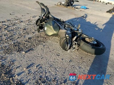 Zdjęcie 6 z 9 samochodu: 2024 KAWASAKI EX650 P VIN:ML5EXEP19RDAC6057 - miniatura