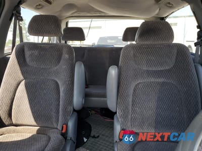 Zdjęcie 10 z 13 samochodu: 1999 DODGE GRAND CARAVAN SE VIN:1B4GP44G1XB544883 - miniatura