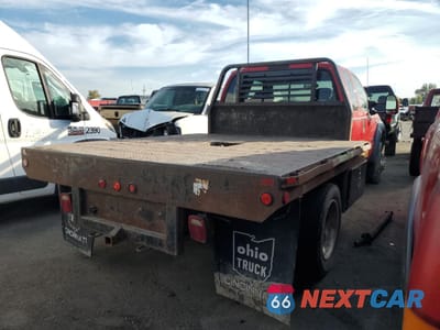Trzecie zdjęcie samochodu z tyłu: 2006 FORD F550 SUPER DUTY VIN:1FDAX57P06EC45422 - miniatura