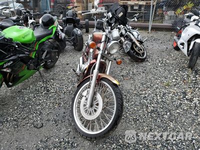 Drugie zdjęcie samochodu z przodu: 1996 SUZUKI VS800 GLP VIN:JS1VS52A4T2101726 - miniatura