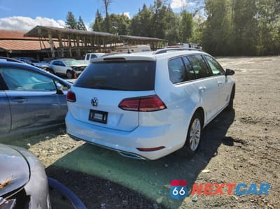 Trzecie zdjęcie samochodu z tyłu: 2019 VOLKSWAGEN GOLF SPORTWAGEN S VIN:3VW117AU2KM502355 - miniatura