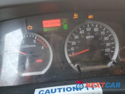 Zdjęcie 9 z 13 samochodu: 2011 ISUZU NQR VIN:JALE5W166B7900276 - miniatura